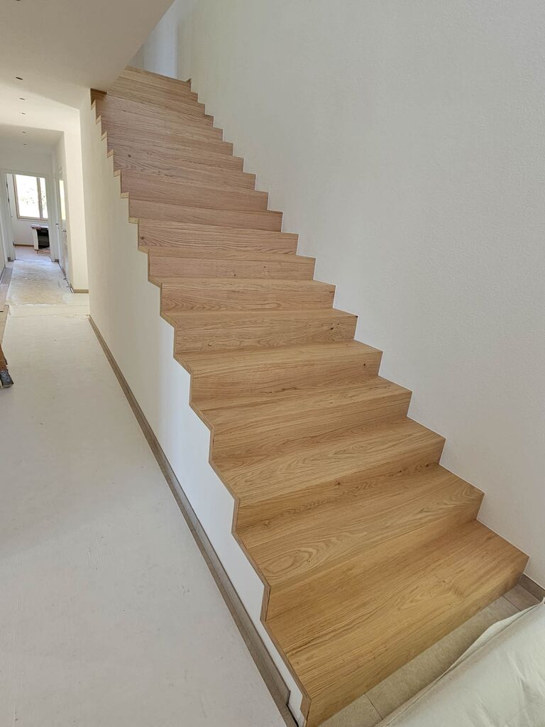 20240413_130044-cw4x477c301n4zg